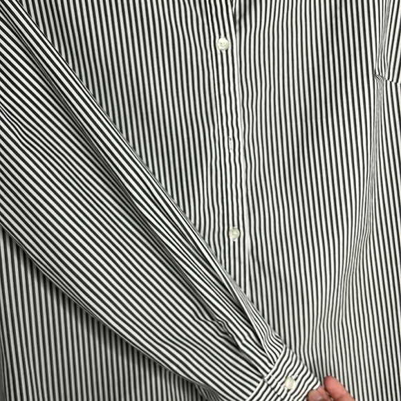 J.McLaughlin Striped Button Down Top Long Sleeve M - Picture 3 of 6